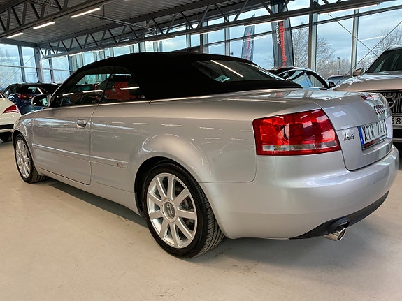 Audi A4 17 of 19