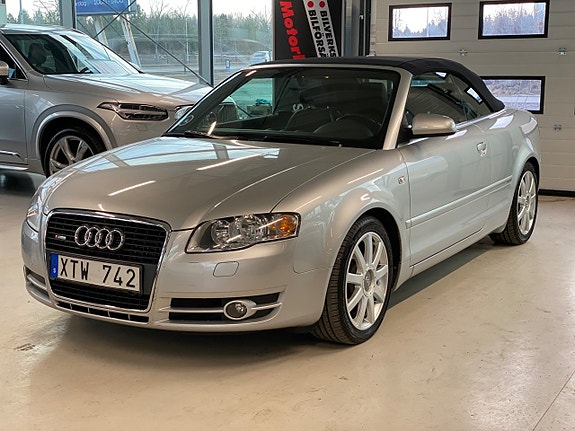 Audi A4 15 of 19