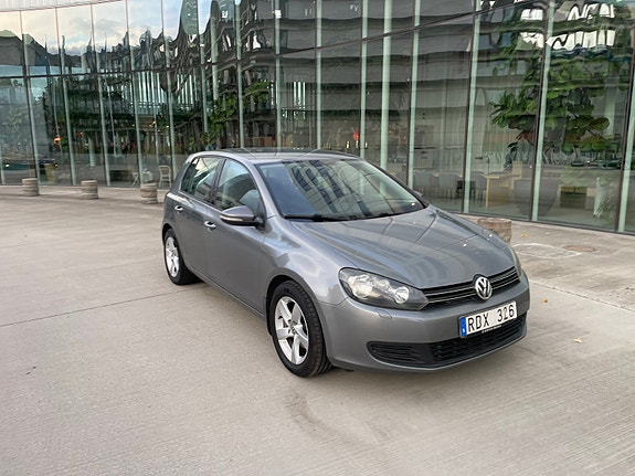 Volkswagen Golf VI 3 of 10