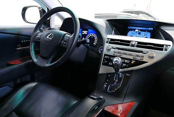 Lexus RX450h 6 of 15