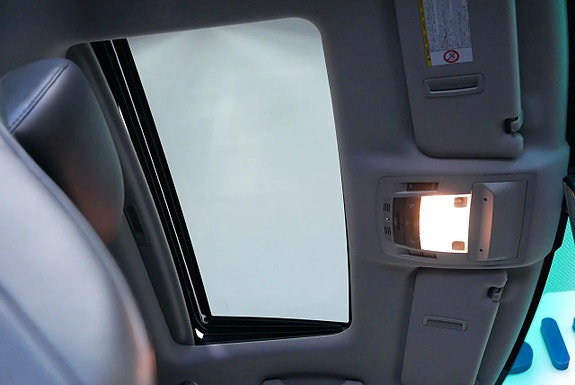 Lexus RX450h 10 of 15