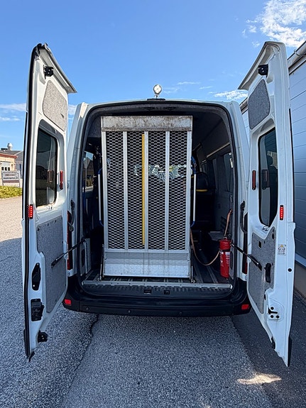 Opel Movano 10 of 30