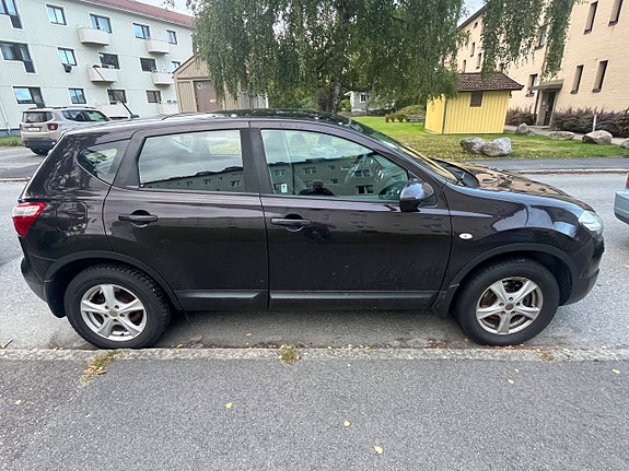 Nissan Qashqai 3 of 6