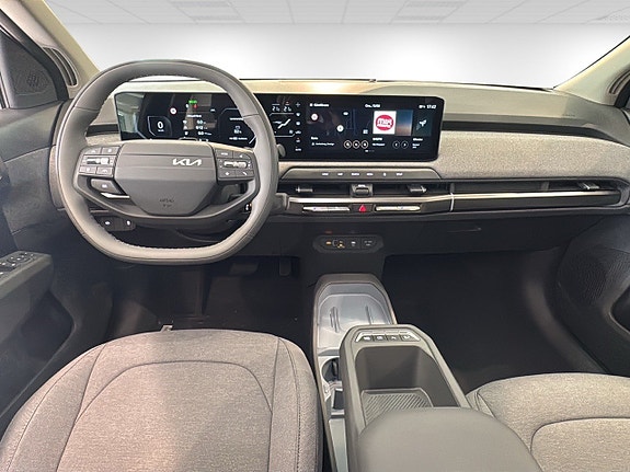 Kia EV3 7 of 26