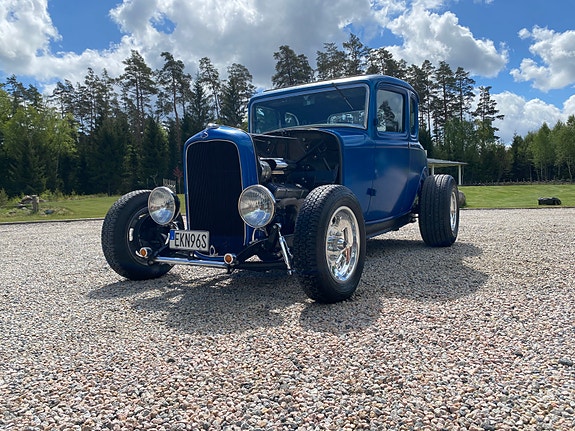 Ford 5-Window 4 of 9