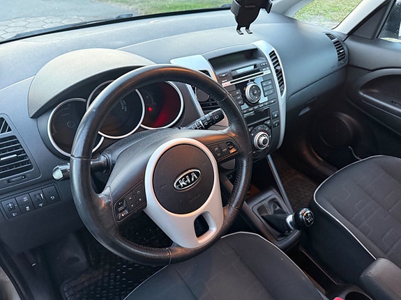 Kia Venga 10 of 11