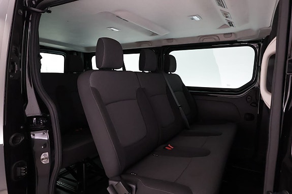 Renault Trafic 19 of 25
