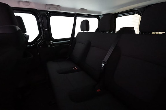 Renault Trafic 12 of 25
