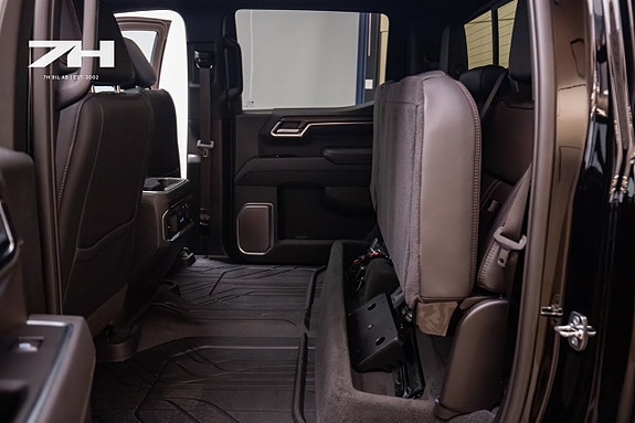Chevrolet Silverado 1500 30 of 30