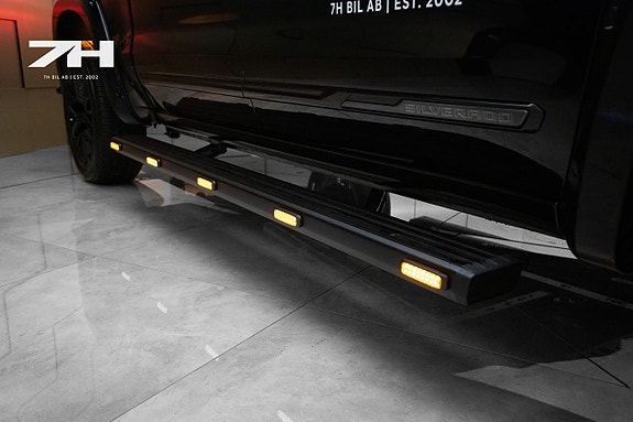 Chevrolet Silverado 1500 12 of 30