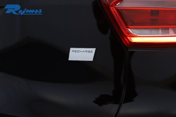 Volvo XC40 17 of 23