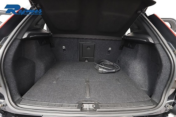 Volvo XC40 18 of 23