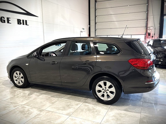 Opel Astra 6 of 21