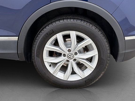 Volkswagen Tiguan 29 of 30