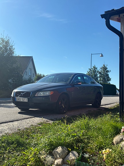 Volvo S80 3 of 11