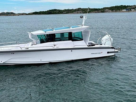 Axopar 29 XC / Mercury 400 HK / 2024 / Bara 140 timmar! 2 of 10