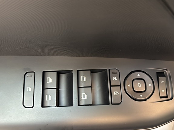 Kia K4 17 of 20