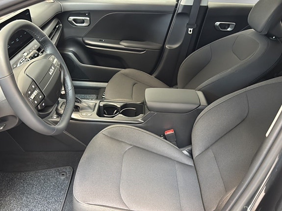 Kia K4 8 of 20