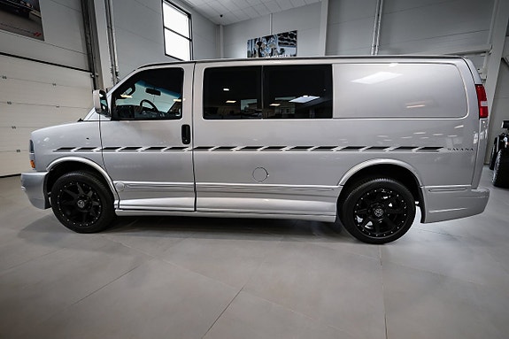 Chevrolet Express 5 of 30