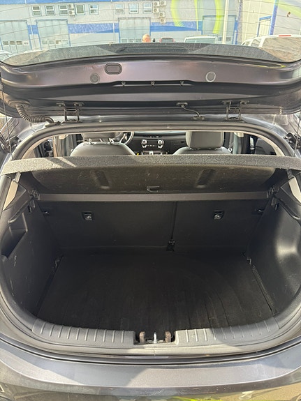 Kia Rio 7 of 10