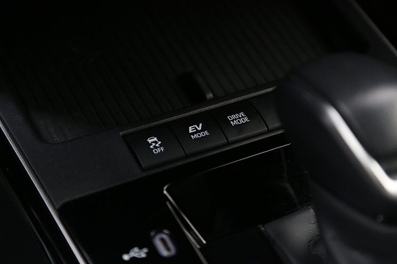 Toyota Corolla Cross 22 of 26