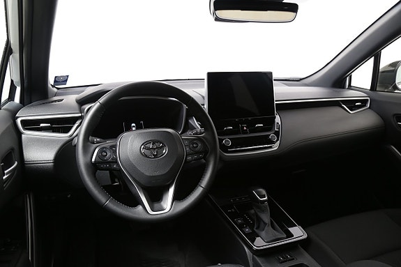Toyota Corolla Cross 14 of 26