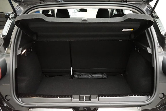 Dacia Sandero 8 of 13