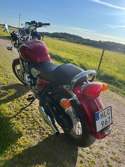 Triumph Thunderbird 3 of 4
