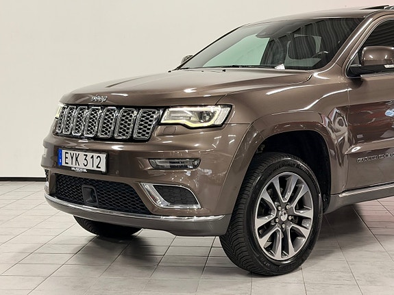 Jeep Grand Cherokee 5 of 30