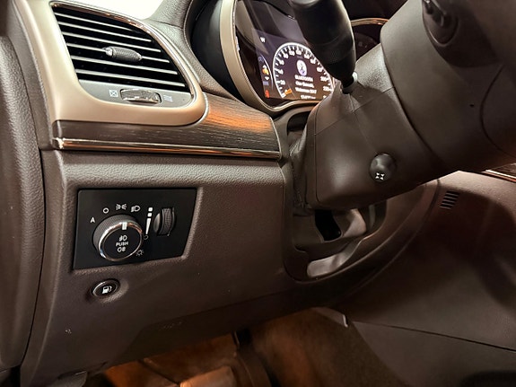 Jeep Grand Cherokee 20 of 30