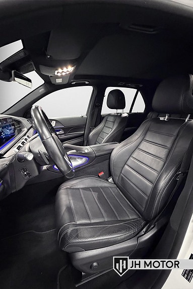 Mercedes-Benz GLE400 d 14 of 24