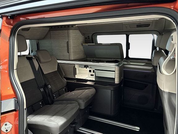 Volkswagen California 24 of 27