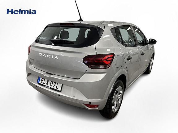 Dacia Sandero 4 of 9