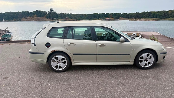 Saab 9-3 5 of 10