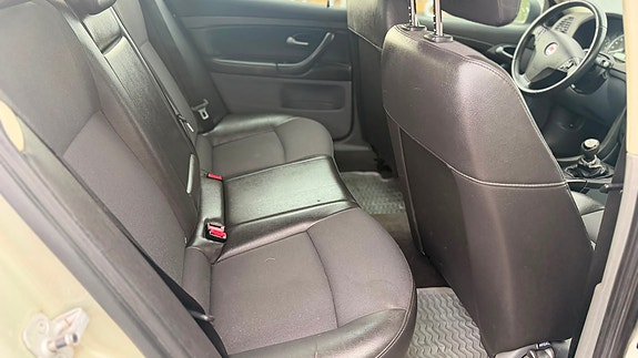 Saab 9-3 8 of 10