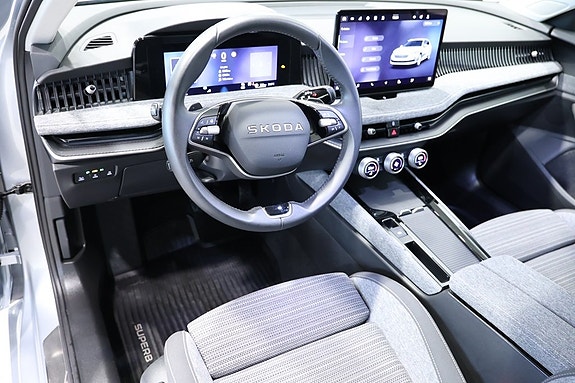Skoda Superb 7 of 16