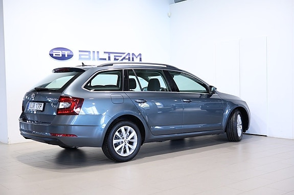 Skoda Octavia 3 of 17
