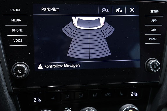 Skoda Octavia 10 of 17