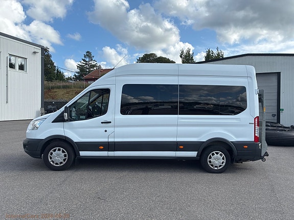 Ford Transit 8 of 15