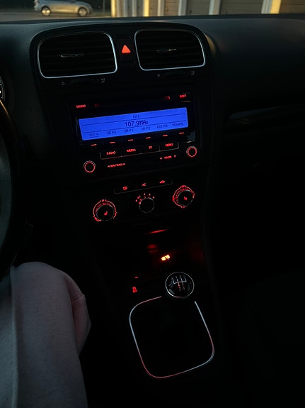 Volkswagen Golf VI 9 of 11