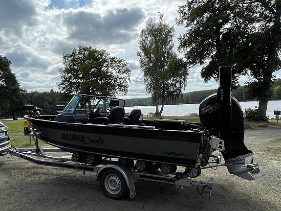 GÄDDRACER - FULLRIGGAD TEAM/TÄVLINGSBÅT 2 of 20