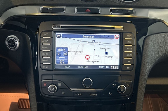 Ford S-MAX 21 of 25
