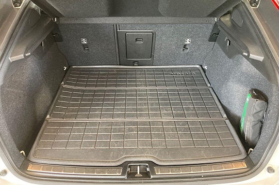 Volvo C40 12 of 21