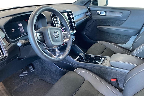 Volvo C40 14 of 21