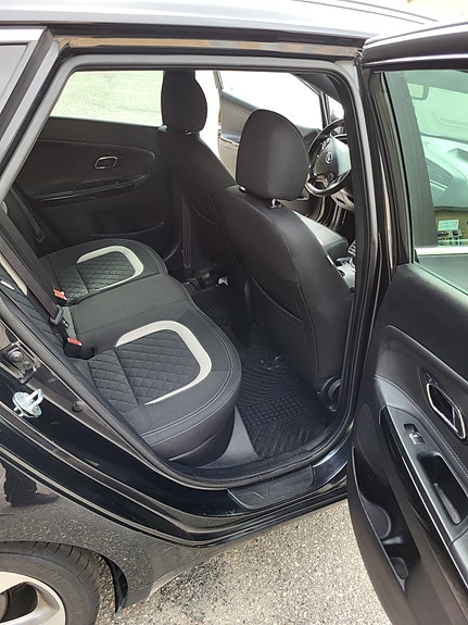 Kia Ceed 9 of 19