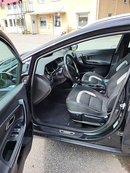 Kia Ceed 6 of 19