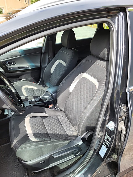 Kia Ceed 15 of 19