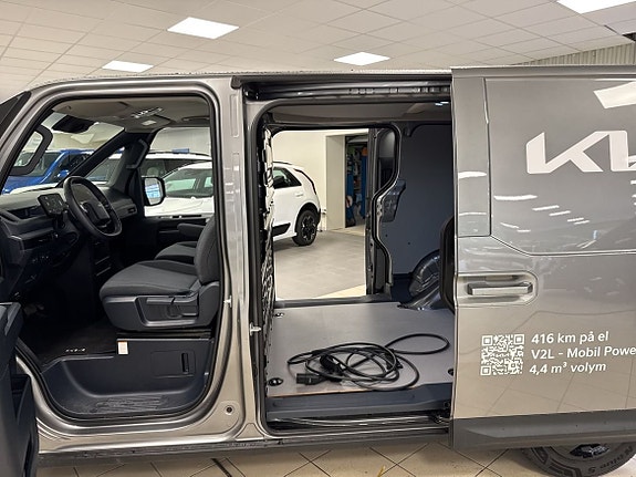 Kia PV5 14 of 17