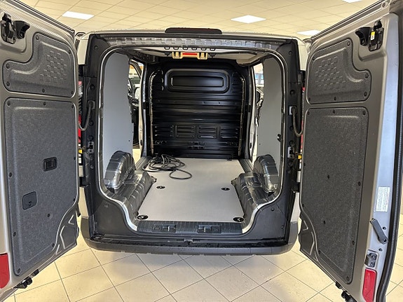 Kia PV5 15 of 17