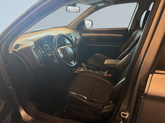 Mitsubishi Outlander 7 of 18